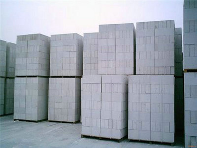 Silica brick